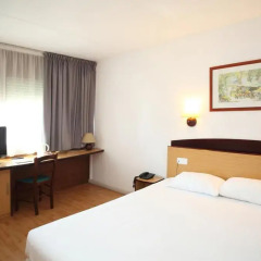 Отель Campanile Barcelona 3* Стандартный номер с различными типами кроватей фото 3
