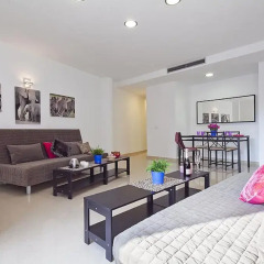 Отель Charmsuites Nou Rambla Апартаменты с 2 отдельными кроватями фото 10