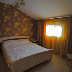 Гостевой дом Helen's Home Номер Эконом с 2 отдельными кроватями (общая ванная комната) фото 4
