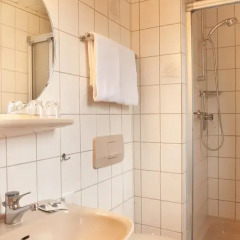 Moselstern Hotel Fuhrmann 3* Стандартный номер с двуспальной кроватью фото 4