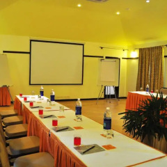 Отель Kyriad Prestige Calangute Goa Индия, Гоа - отзывы, цены и фото номеров - забронировать отель Kyriad Prestige Calangute Goa онлайн помещение для мероприятий фото 2