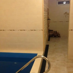 Breeze Hotel