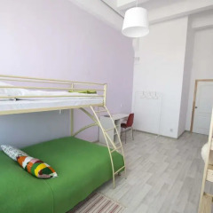 Хостел Bla Bla Hostel Rostov Стандартный семейный номер разные типы кроватей фото 4