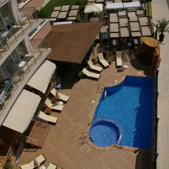 Hotel Berlin Beach бассейн фото 2