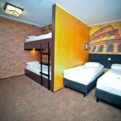 World Hostel Кровать в общем номере с двухъярусными кроватями фото 5