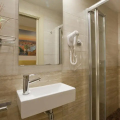 Отель Hostal Barcelona Стандартный номер фото 12