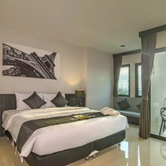 Отель The Rich Sotel 3* Номер Делюкс с различными типами кроватей фото 6