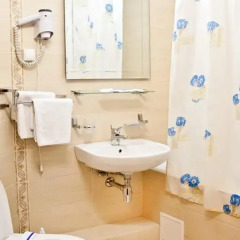 Гостиница Козацкий 2* Люкс с разными типами кроватей фото 5