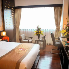 Halong Palace Hotel 4* Номер Делюкс с различными типами кроватей фото 5