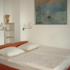 Апартаменты Topdomizil Apartments Berlin Mitte Берлин комната для гостей фото 3