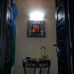 Отель Riad Les Portes De La Medina удобства в номере фото 2