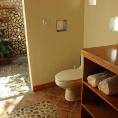 Отель Coral Beach Village Resort Гондурас, Остров Утила - отзывы, цены и фото номеров - забронировать отель Coral Beach Village Resort онлайн ванная фото 2