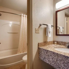 Отель Best Western Buffalo Ridge Inn 2* Номер Делюкс с различными типами кроватей фото 5