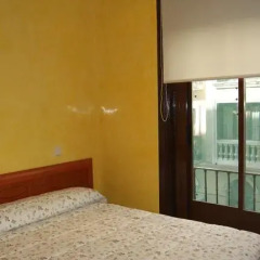 Отель Hostal Naranjos II Стандартный номер с различными типами кроватей фото 7
