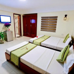 Amigo Hotel 2* Улучшенный номер с двуспальной кроватью фото 11