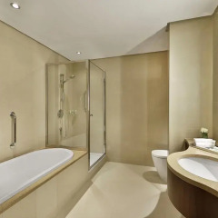 Отель Courtyard by Marriott Riyadh Olaya 4* Номер Делюкс с различными типами кроватей