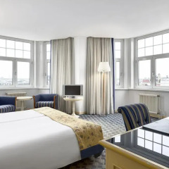 Отель NH Collection Amsterdam Flower Market 4* Улучшенный номер