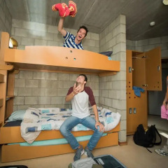 Liège Youth Hostel Кровать в мужском общем номере с двухъярусной кроватью