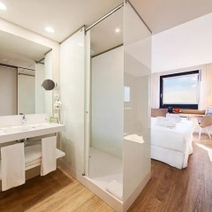 Отель Occidental Praha 4* Полулюкс с различными типами кроватей фото 2