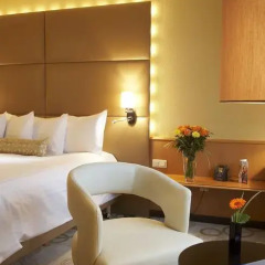 Отель Hilton Prague Old Town 5* Стандартный номер с различными типами кроватей фото 14