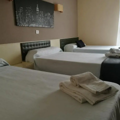 Отель Hostal Isla Playa Испания, Арнуэро - отзывы, цены и фото номеров - забронировать отель Hostal Isla Playa онлайн комната для гостей фото 2