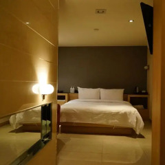 The California Hotel Seoul Seocho 2* Номер Делюкс с различными типами кроватей фото 9
