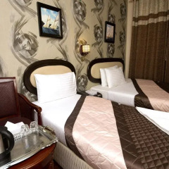 Grand Sina Hotel Стандартный семейный номер с двуспальной кроватью фото 8