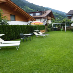 Отель Appartement Riederhof Сан-Мартино-ин-Пассирия бассейн фото 3