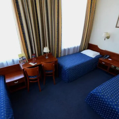 Hotel Tumski 3* Стандартный семейный номер с двуспальной кроватью фото 9