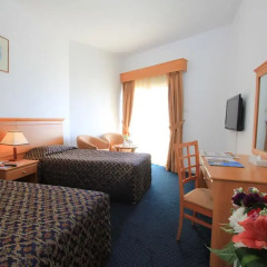Beach Hotel Sharjah 3* Стандартный номер с различными типами кроватей фото 2