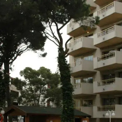 Отель Aparthotel Almonsa Platja Испания, Салоу - 6 отзывов об отеле, цены и фото номеров - забронировать отель Aparthotel Almonsa Platja онлайн