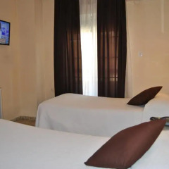 Hotel Los Angeles Альмендралехо комната для гостей фото 4