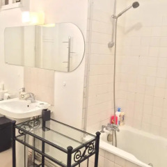 Апартаменты Luxe Apartment Champs Élysées & Trocadero ванная