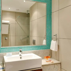 Protea Hotel Select Emotan ванная