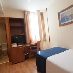 Отель Sorolla Centro 3* Стандартный номер с различными типами кроватей фото 10