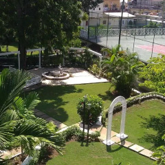 Hibiscus Lodge Hotel спортивное сооружение