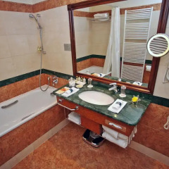Отель Carlsbad Plaza 5* Улучшенный номер фото 3