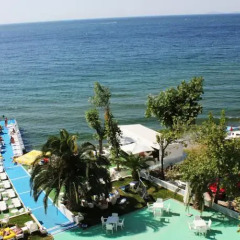 Grand Al-harthy Hotel Чынарджык пляж