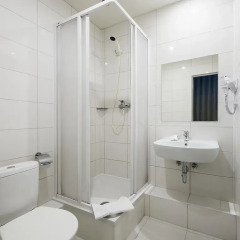 Отель Vilnius City 3* Стандартный семейный номер с двуспальной кроватью