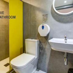 Hostel Sun & Moon Кровать в общем номере с двухъярусной кроватью фото 7