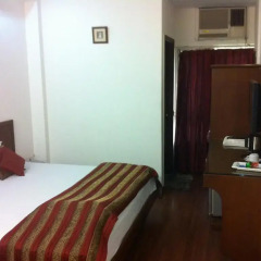 Hotel Chanchal Deluxe 2* Стандартный номер с различными типами кроватей