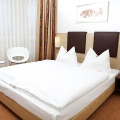 Hotel Flandrischer Hof 3* Номер Комфорт с различными типами кроватей