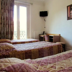 Отель Hôtel du Square dAnvers комната для гостей