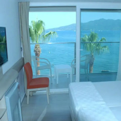 Begonville Beach Hotel - Adults Only Мармарис комната для гостей фото 3