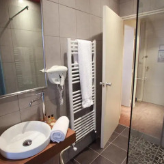 Отель Hôtel Des Artistes 3* Стандартный номер с различными типами кроватей