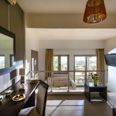 Отель Happy Cretan Suites в номере