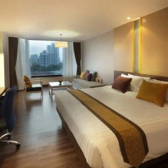 Bangkok Hotel Lotus Sukhumvit 4* Улучшенный номер фото 3