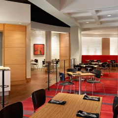 Отель Sheraton Cavalier Calgary Hotel Канада, Калгари - отзывы, цены и фото номеров - забронировать отель Sheraton Cavalier Calgary Hotel онлайн питание фото 3