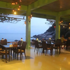 Отель Mountain Reef Beach Resort питание