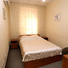 Гостиница Релакс 3* Стандартный номер с двуспальной кроватью